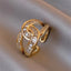 Elegant shiny knotted ring